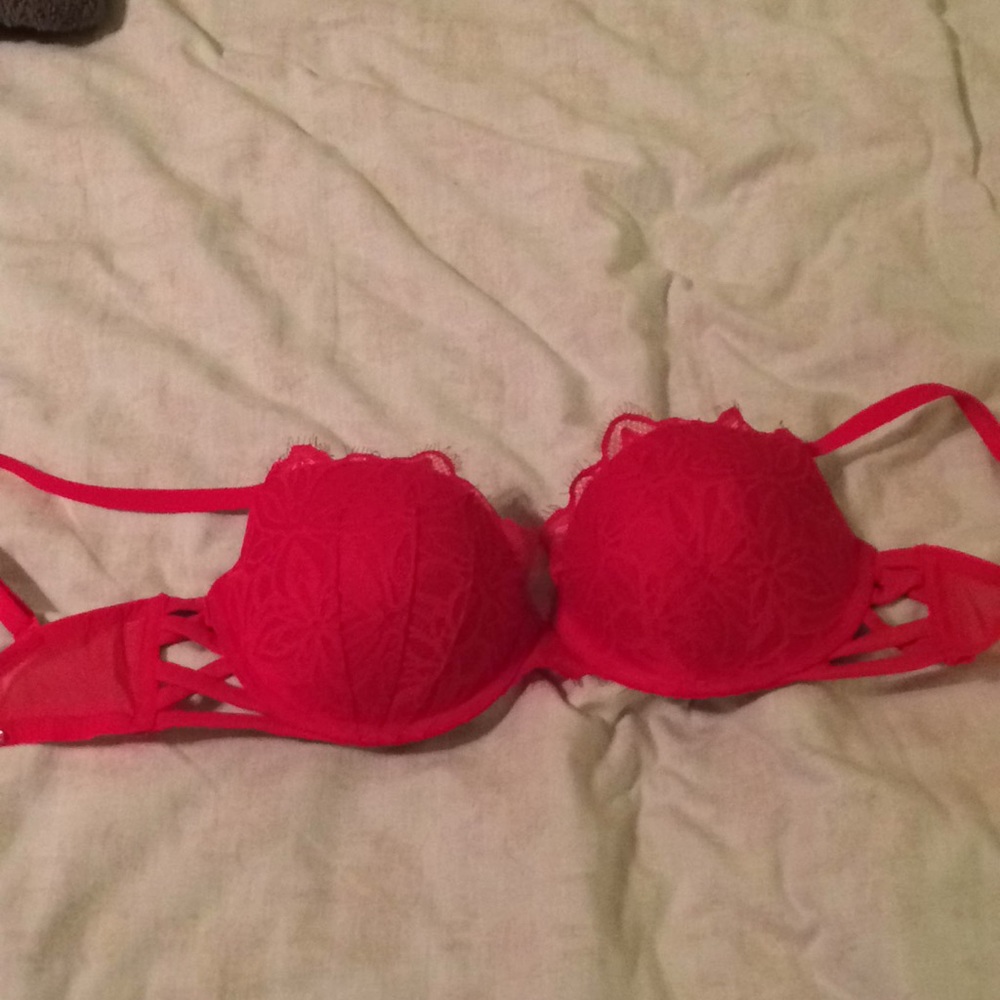 Victoria Secret Date Push Up